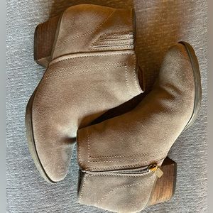 Blondo Villa Waterproof Ankle Booties, tan, 7.5